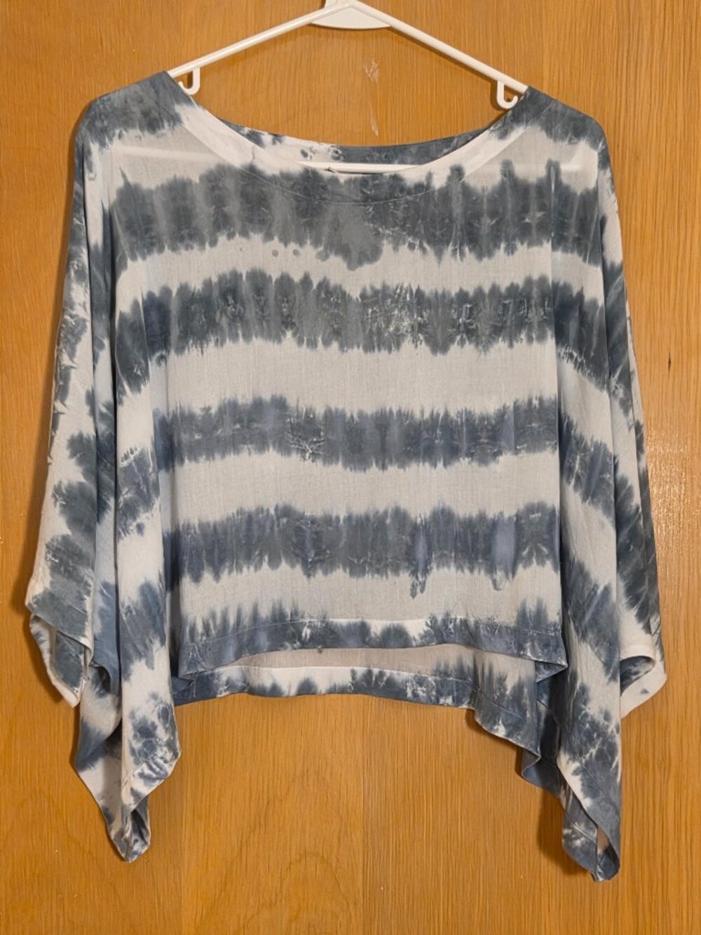 Lost River Clothing Chiffon Pullover Cropped Shrug One Size Green Striped Ballet